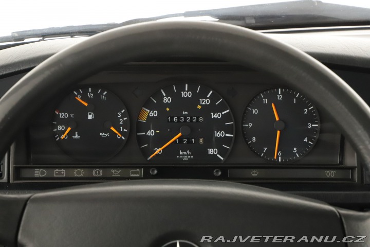 Mercedes-Benz 190 W201 D 2.0 1991