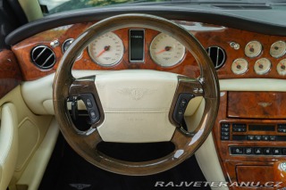 Bentley Arnage  1999