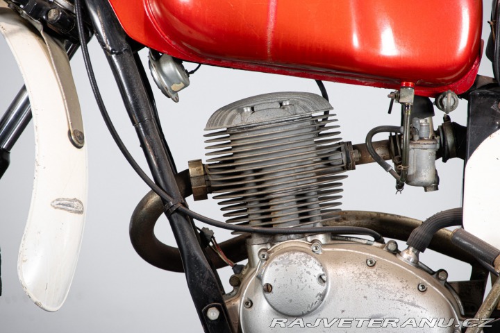 Ostatní značky Ostatní modely Gilera 124 5V REGOLARITA COMPETIZIONE 1972