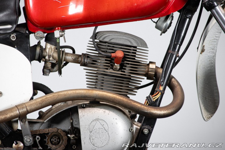 Ostatní značky Ostatní modely Gilera 124 5V REGOLARITA COMPETIZIONE 1972