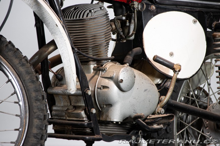 Ostatní značky Ostatní modely Gilera 124 5V REGOLARITA COMPETIZIONE 1972