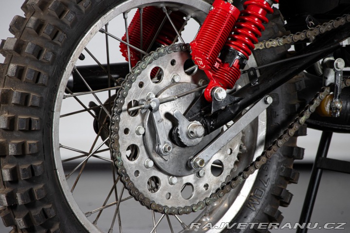 Ostatní značky Ostatní modely Montesa CAPPRA 250 VE 1977