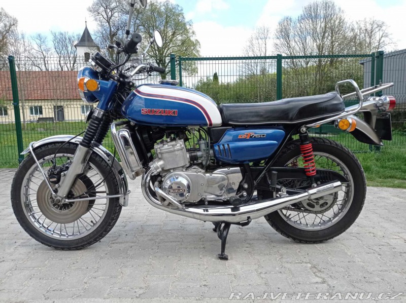 Suzuki GT 750