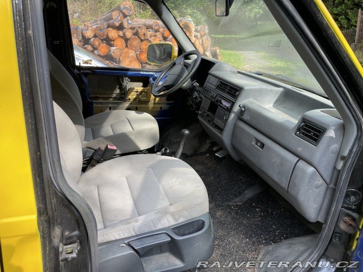 Volkswagen T4  1993