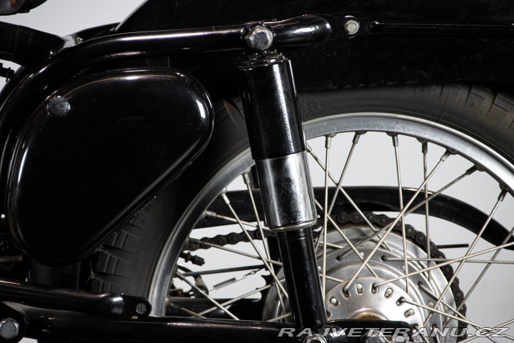 Ostatní značky Ostatní modely Gilera SATURNO 500 1963