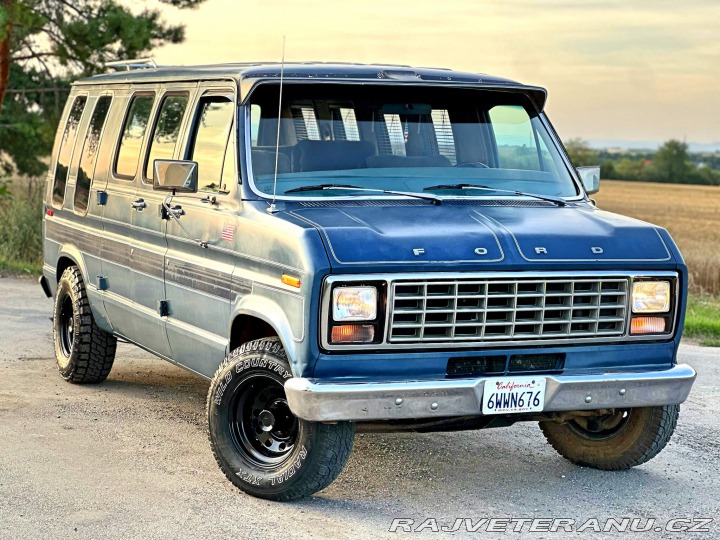 Ford Econoline E150 5.8 V8 | Action Vans 1981