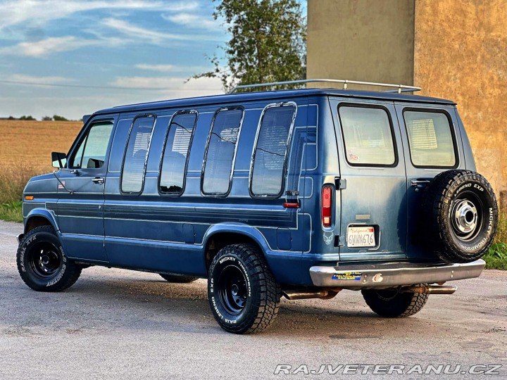 Ford Econoline E150 5.8 V8 | Action Vans 1981