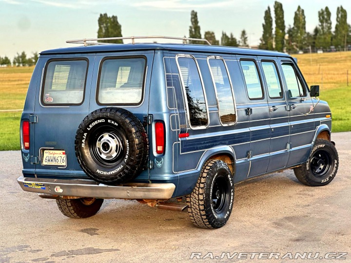 Ford Econoline E150 5.8 V8 | Action Vans 1981