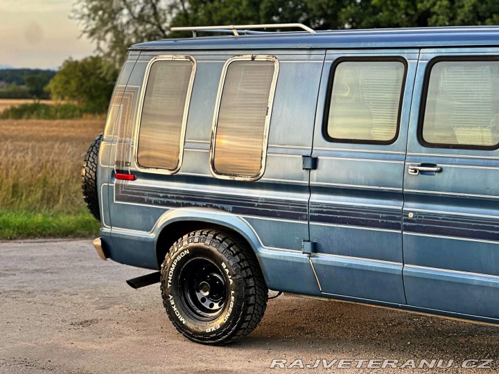 Ford Econoline E150 5.8 V8 | Action Vans 1981