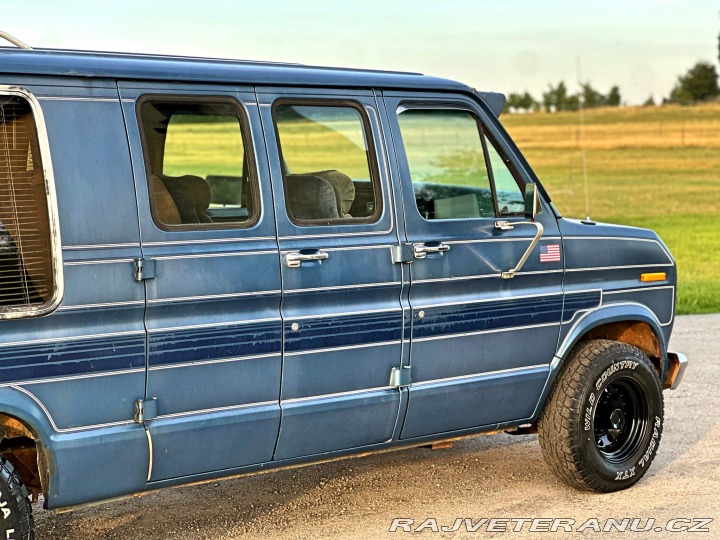 Ford Econoline E150 5.8 V8 | Action Vans 1981