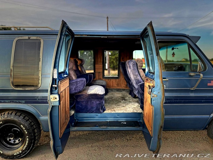 Ford Econoline E150 5.8 V8 | Action Vans 1981