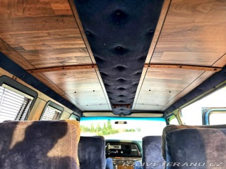 Ford Econoline E150 5.8 V8 | Action Vans 1981
