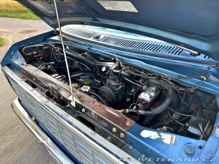 Ford Econoline E150 5.8 V8 | Action Vans 1981