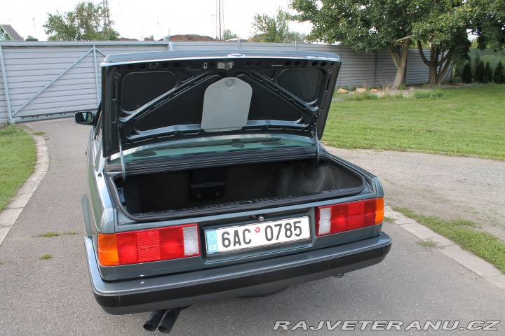 BMW 3 325e Coupé, automat 1987