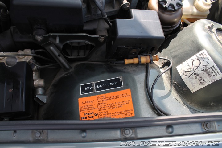 BMW 3 325e Coupé, automat 1987