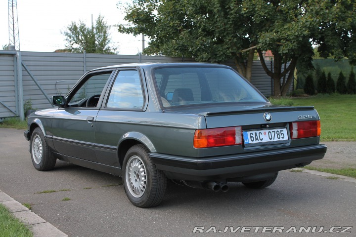 BMW 3 325e Coupé, automat 1987