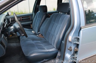 Oldsmobile Ostatní modely Custom Cruiser 5.0 1992