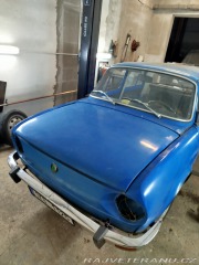 Škoda 100 