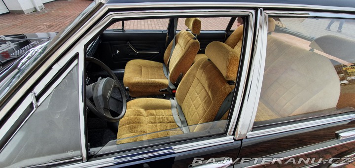 Tatra 613  1976