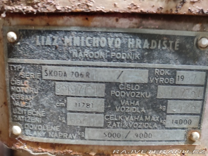 Škoda 706 RO 1957