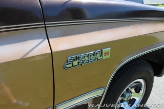 GMC Suburban Sierra Classic 1500 1988