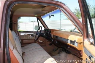 GMC Suburban Sierra Classic 1500 1988