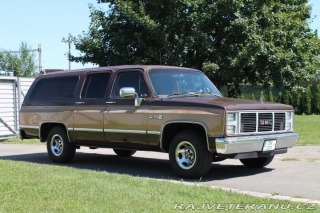 GMC Suburban Sierra Classic 1500 1988