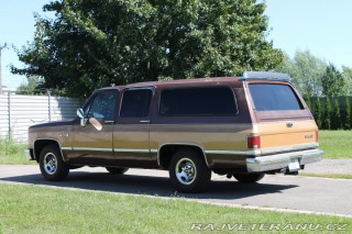 GMC Suburban Sierra Classic 1500 1988