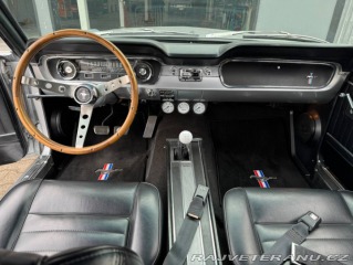 Ford Mustang 2+2 Fastback 1965