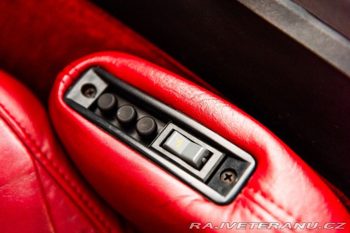 Chevrolet Corvette ZR-1 1990