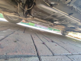 BMW 7 E32 1988