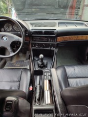 BMW 7 E32 1988