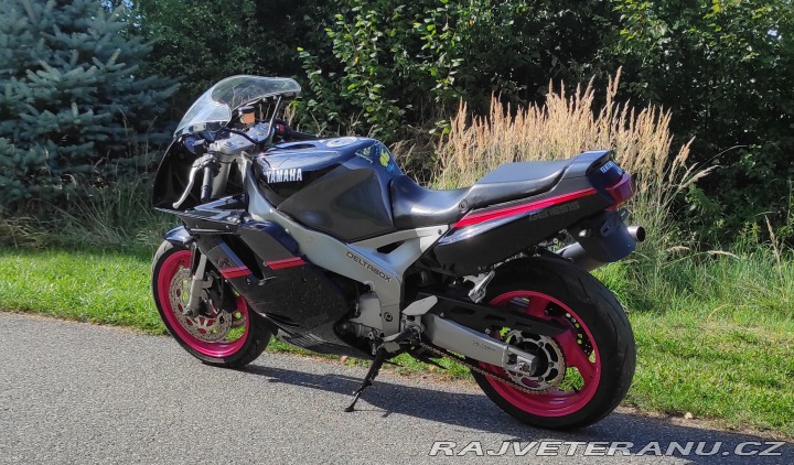 Yamaha Ostatní modely FZR 1000 1991