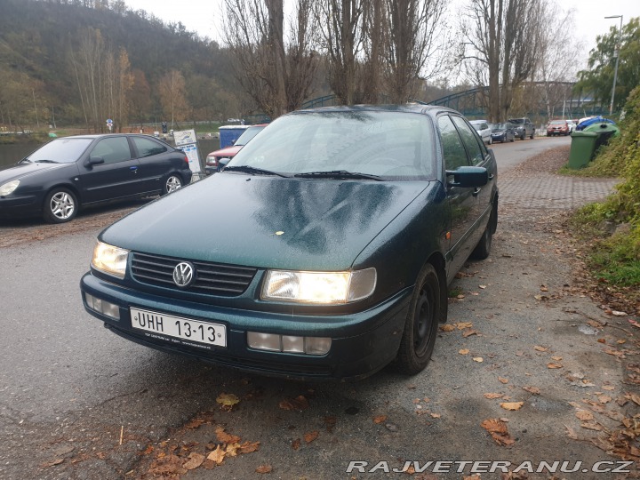 Volkswagen Passat B4 sedan 1997