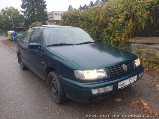 Volkswagen Passat B4 sedan 1997