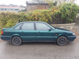 Volkswagen Passat B4 sedan 1997