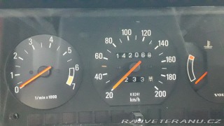 Volvo 240 240/4 DL-B230F 1989