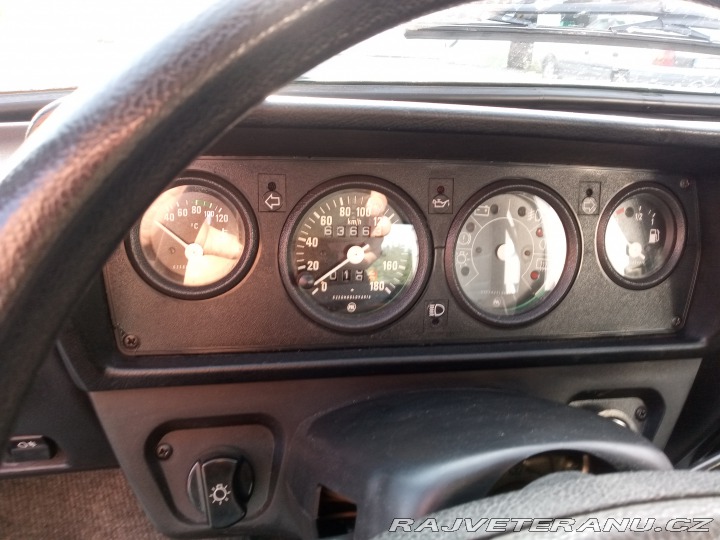 Škoda 105 L 1984