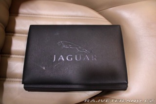 Jaguar XK8  2005