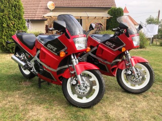 Kawasaki GPZ 600R, 2ks