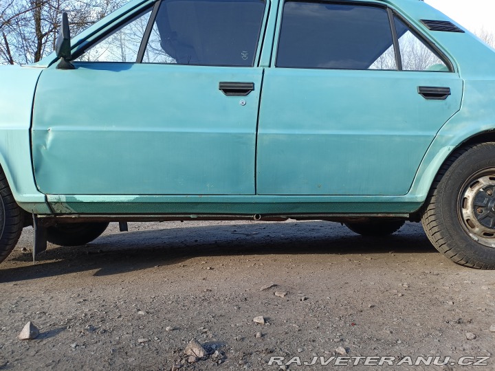 Škoda 120 L 1984