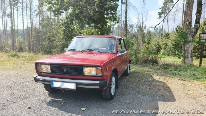 Lada 2105  1990