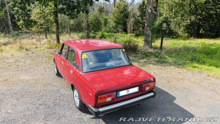 Lada 2105  1990