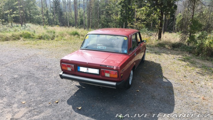 Lada 2105  1990