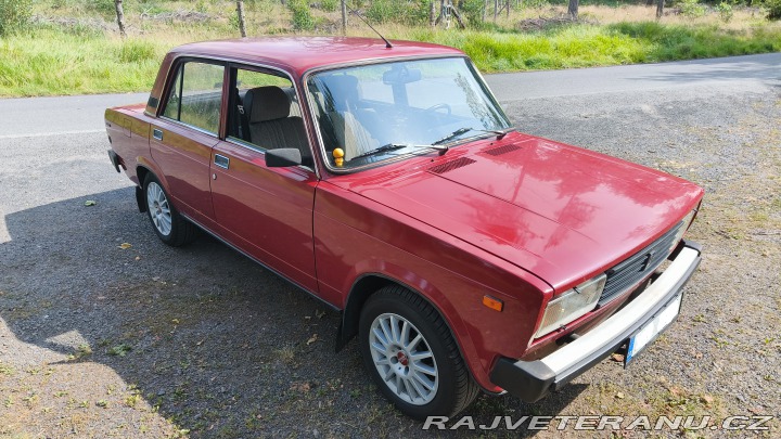 Lada 2105  1990
