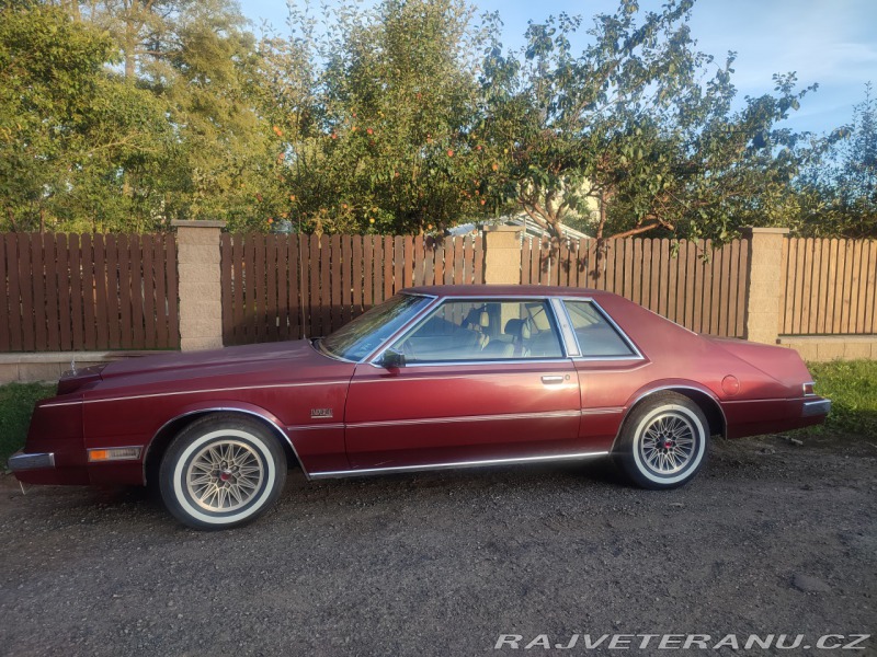 Chrysler Imperial leBaron