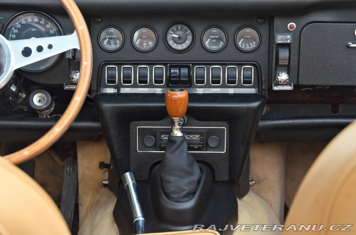 Jaguar E-Type V12 1973