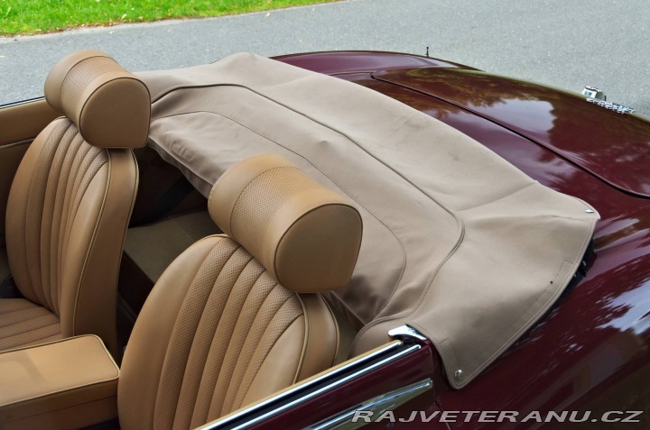 Jaguar E-Type 1973