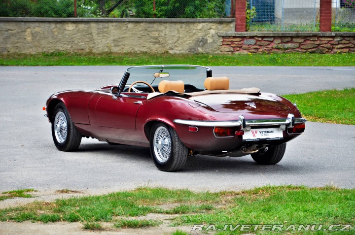 Jaguar E-Type V12 1973