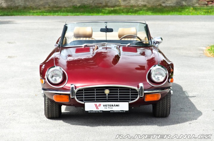 Jaguar E-Type V12 1973
